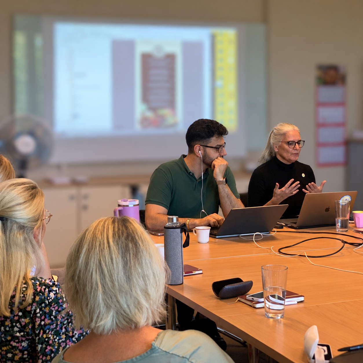Kick-Off Workshop  Digitale Barrierefreiheit mit Deniz Veljkovic vor Ort beim Kunden.